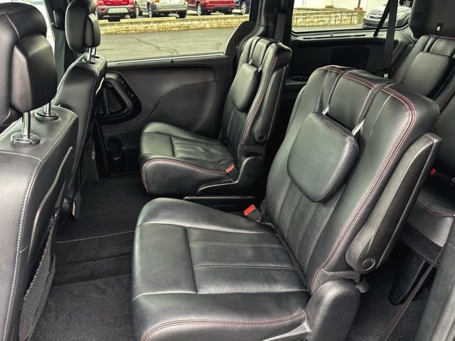 Used 2014 Dodge Grand Caravan R/T w/ Driver Convenience Group image 20