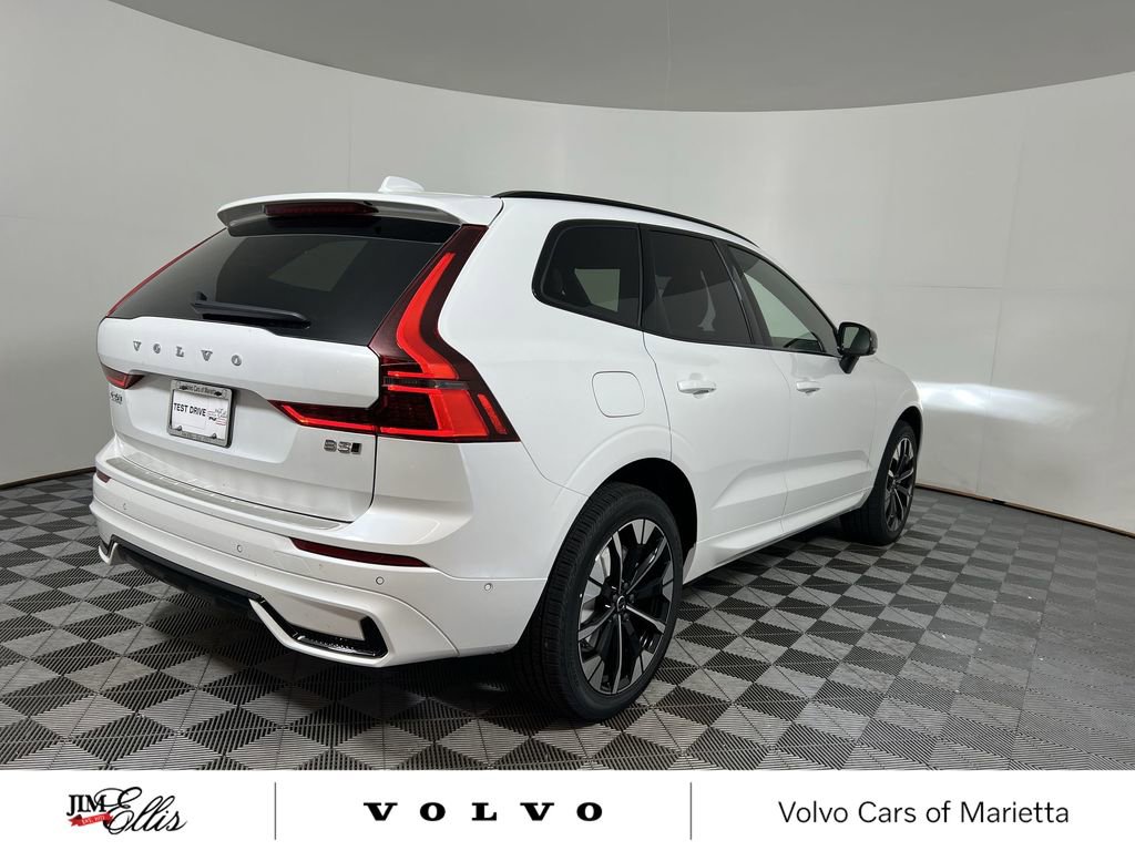 New 2026 Volvo XC60 B5 Plus w/ Protection Package Premier image 8