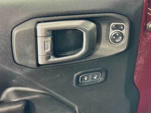 Used 2021 Jeep Gladiator Rubicon AWD/4WD image 18