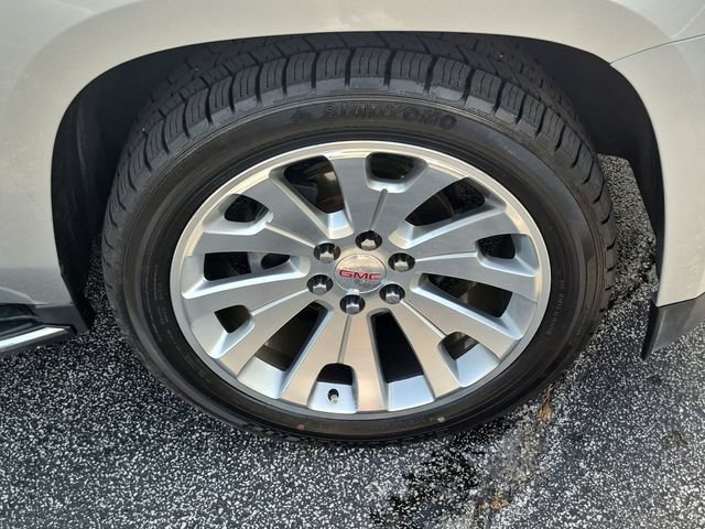 Used 2017 GMC Yukon XL Denali RWD image 29