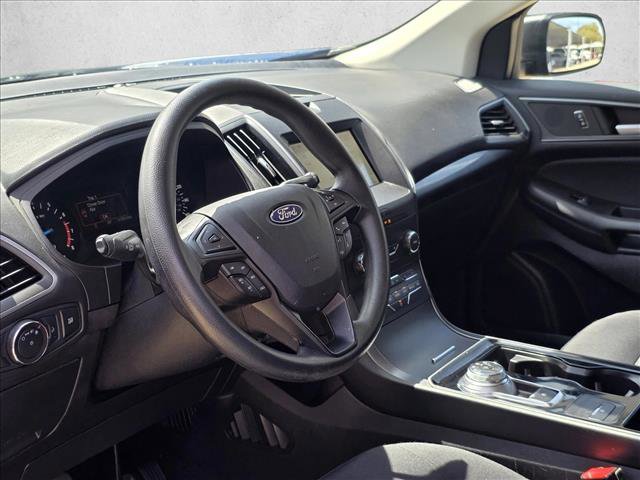 Used 2020 Ford Edge SE FWD image 11