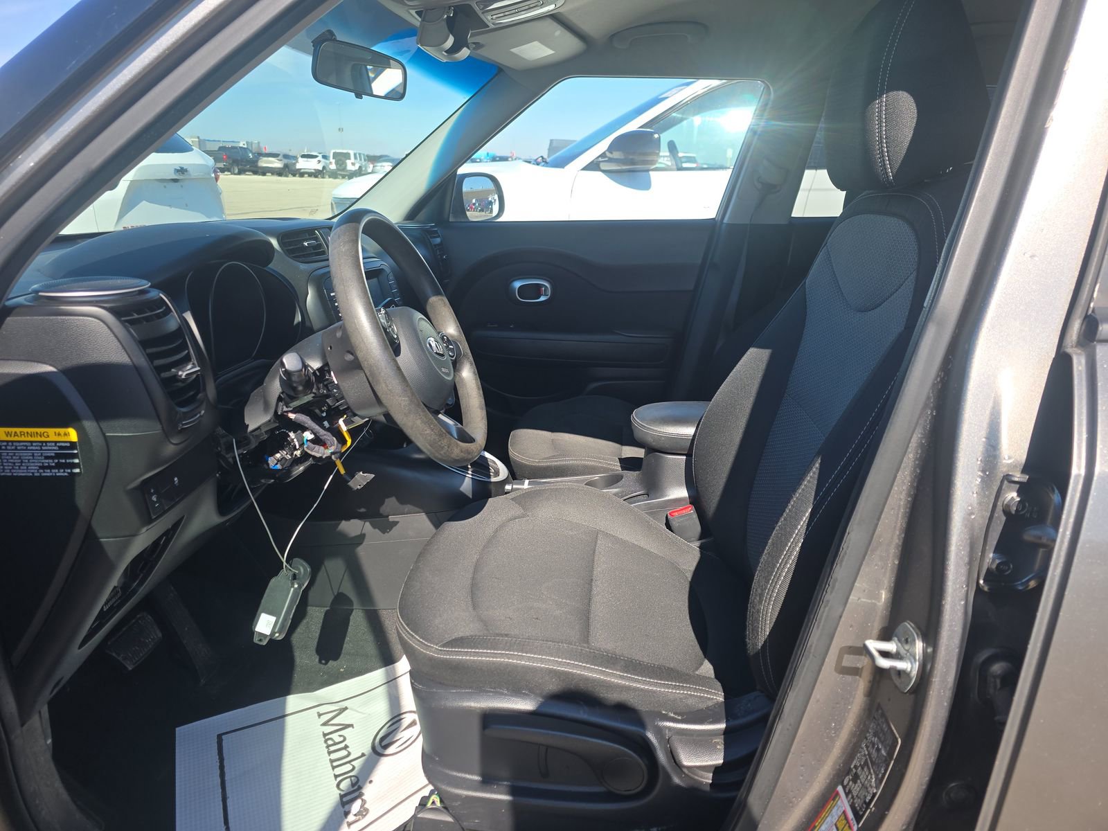 Used 2019 Kia Soul + image 11