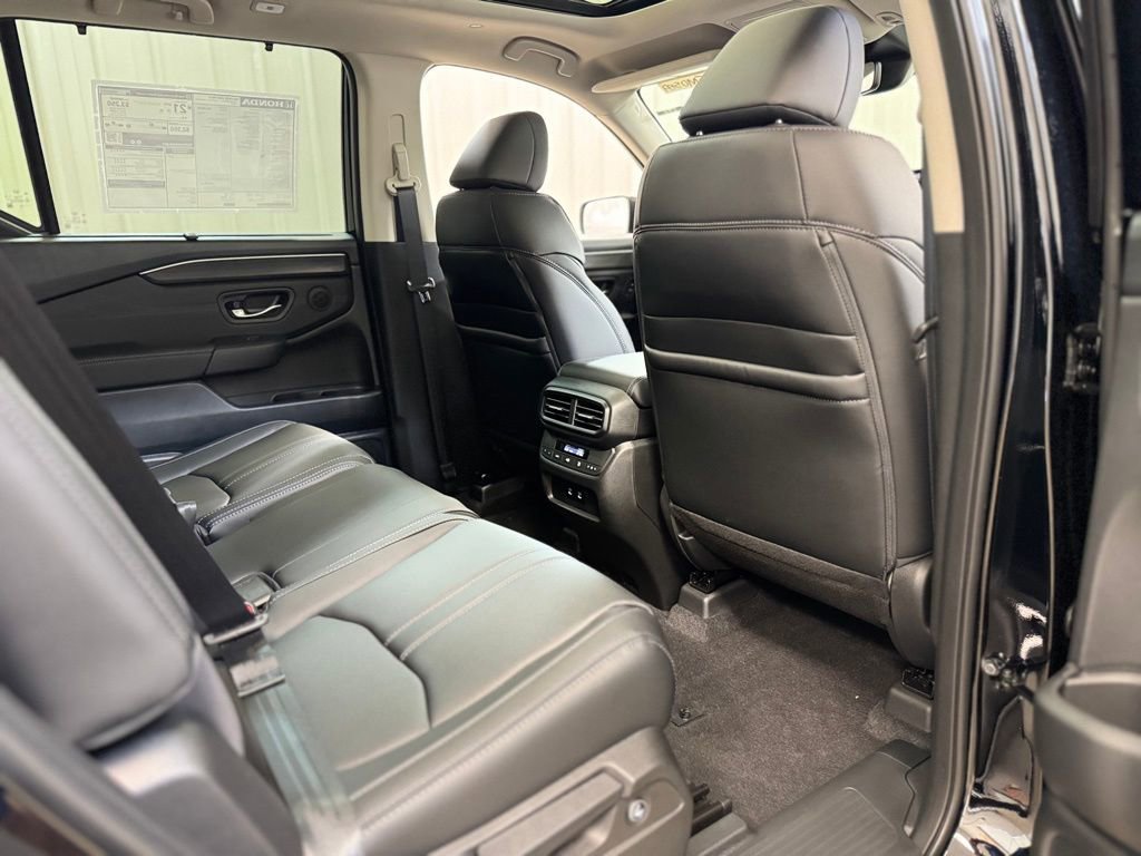 New 2026 Honda Pilot Touring image 26