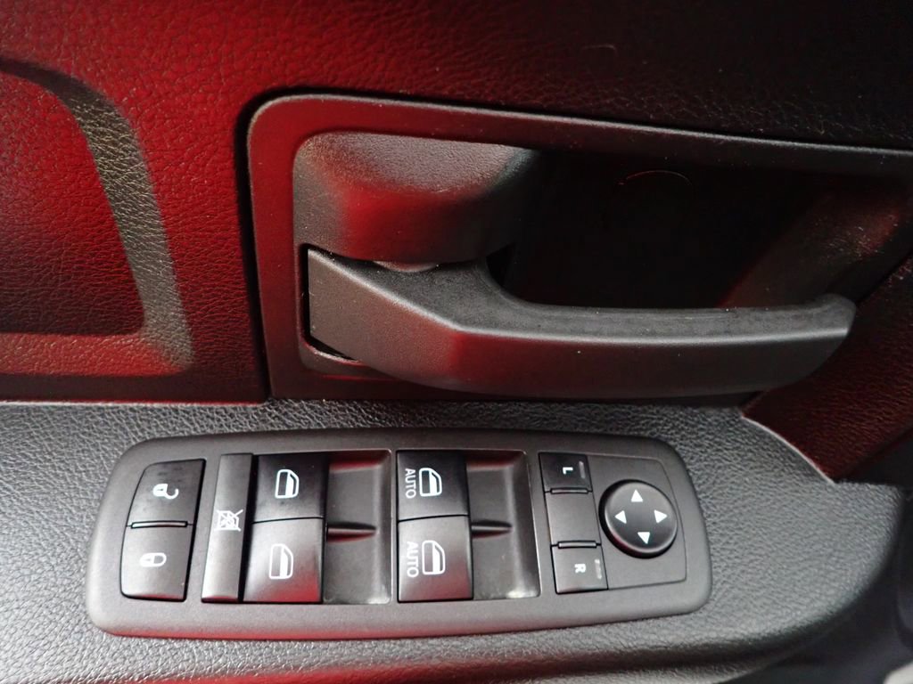 Used 2021 RAM 1500 Tradesman w/ Chrome Appearance Group image 22