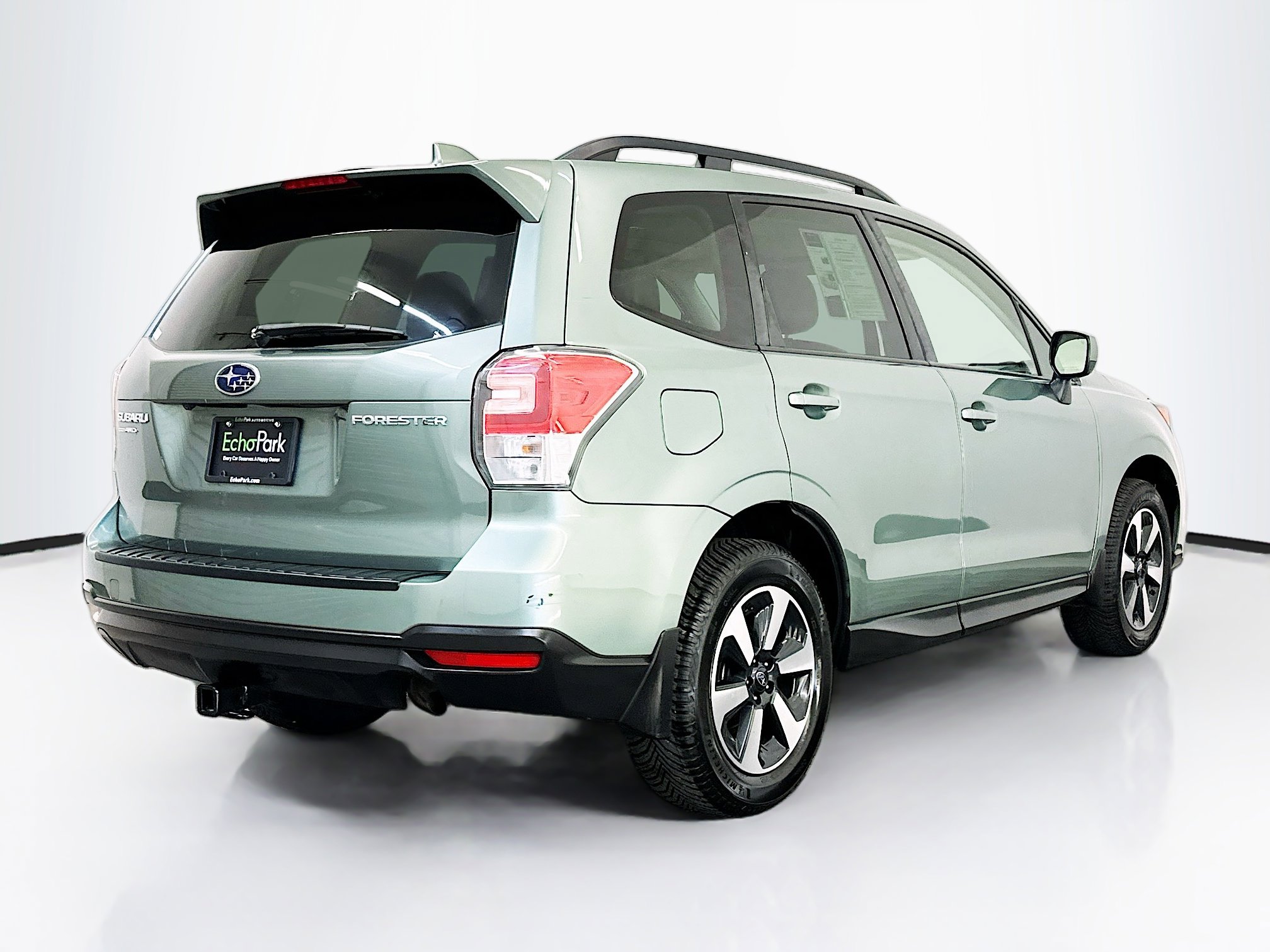 Used 2018 Subaru Forester 2.5i Premium AWD/4WD image 9