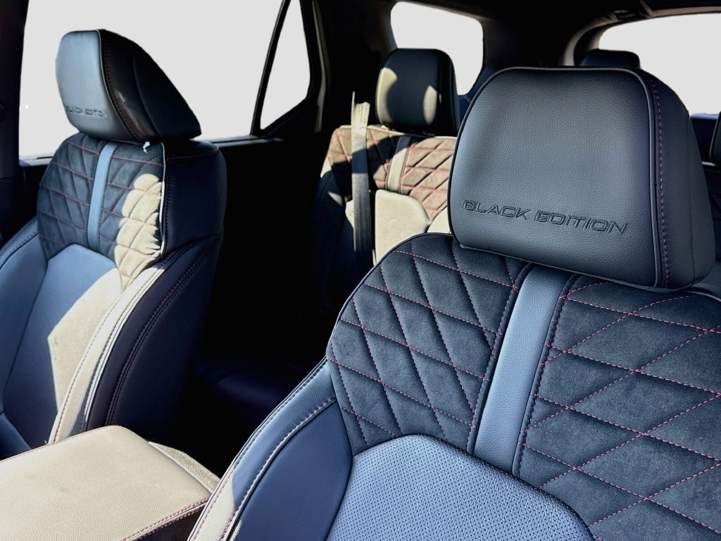 New 2026 Honda Pilot Black Edition image 26