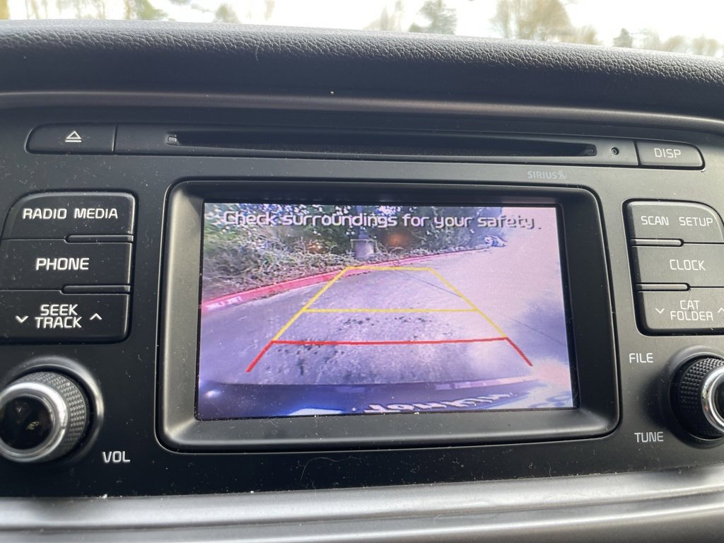 Used 2016 Kia Optima LX w/ LX Convenience Package image 14