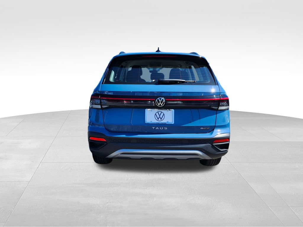 Used 2025 Volkswagen Taos S AWD/4WD image 6