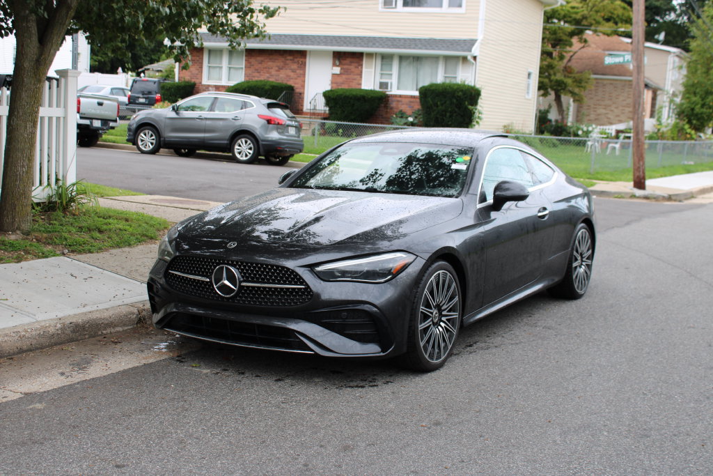 Used 2025 Mercedes-Benz CLE 300 4MATIC Coupe w/ AMG Line image 2