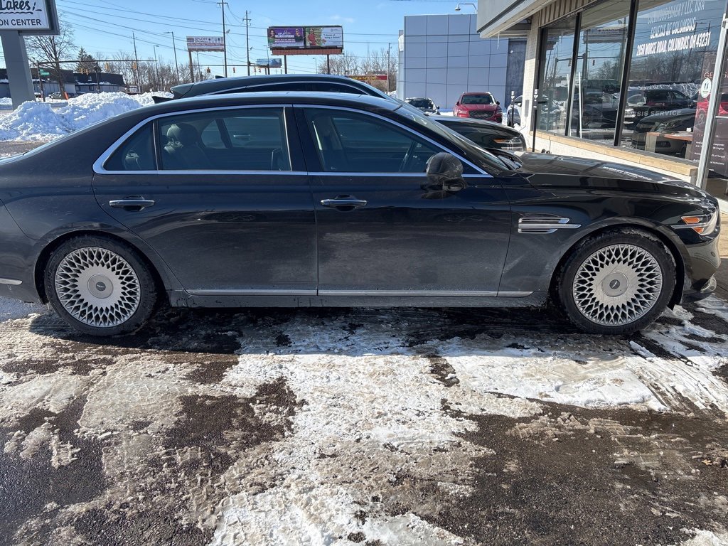Used 2022 Genesis G90 5.0 Ultimate image 8