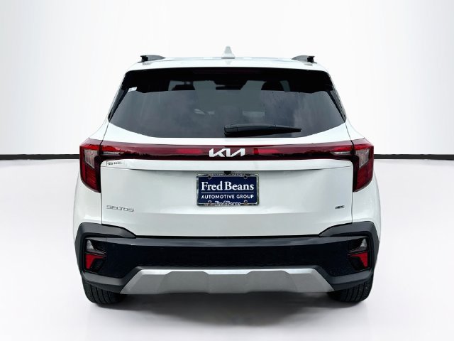Used 2026 Kia Seltos EX w/ EX Sunroof Package AWD/4WD image 9