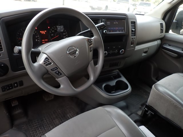 Used 2020 Nissan NV 3500 S RWD image 9