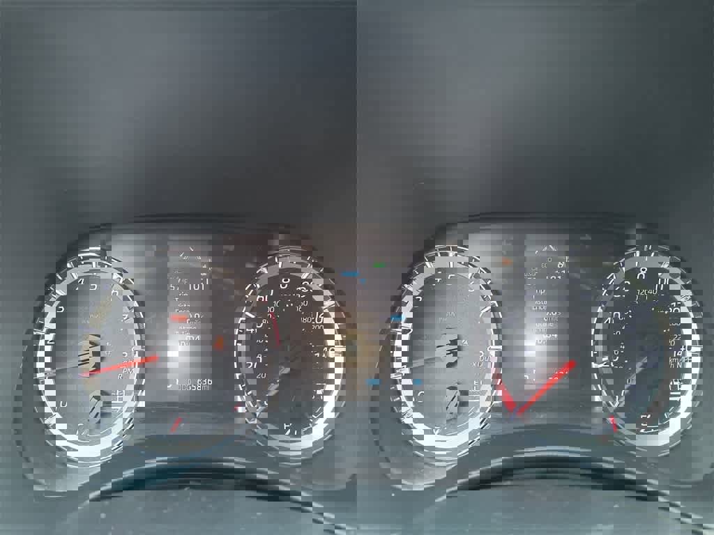 Used 2022 Toyota Highlander LE image 15