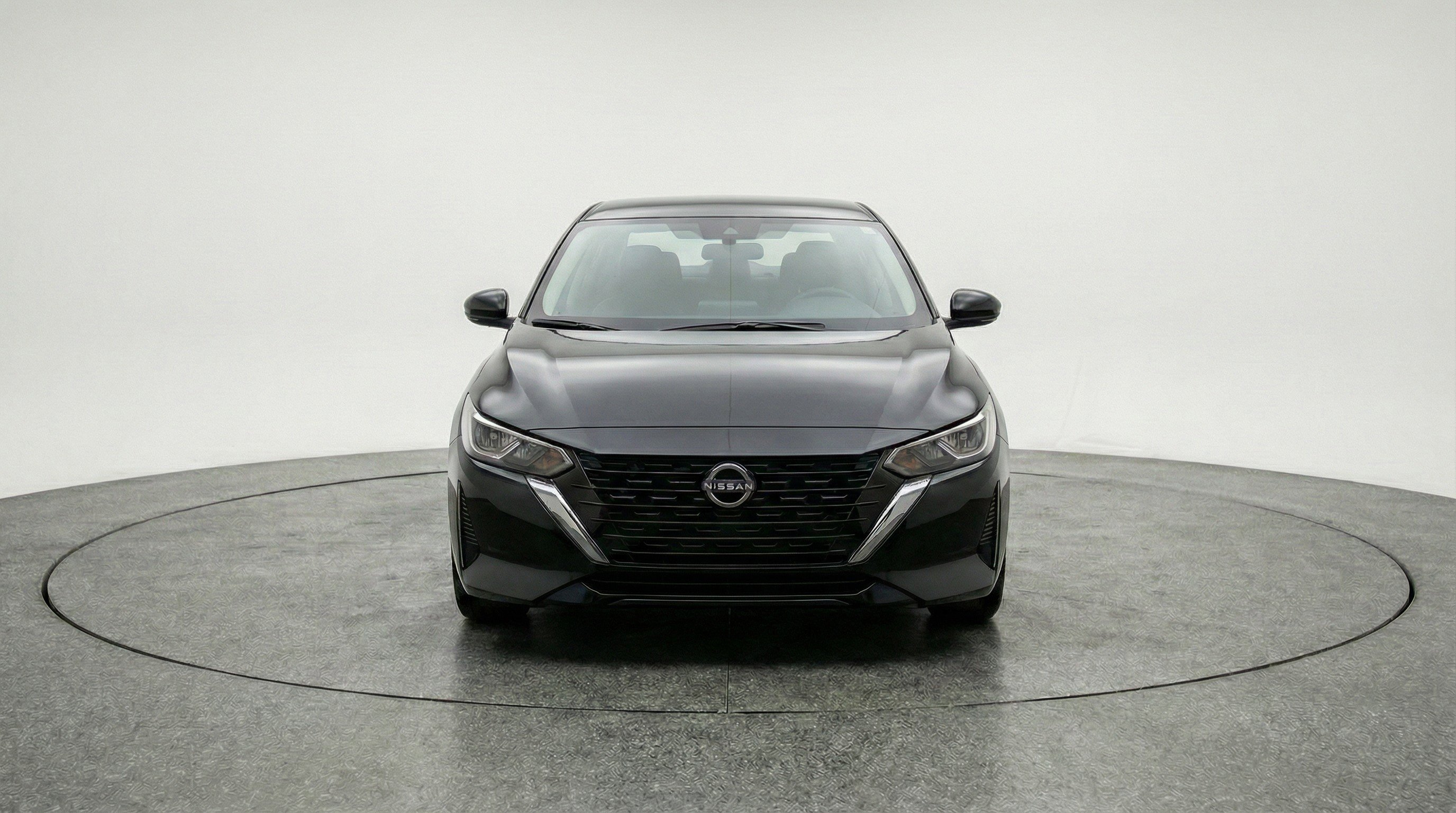 Used 2025 Nissan Sentra SV FWD image 2