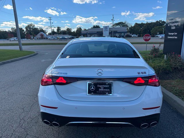 New 2027 Mercedes-Benz E 53 AMG e 4MATIC Sedan image 4