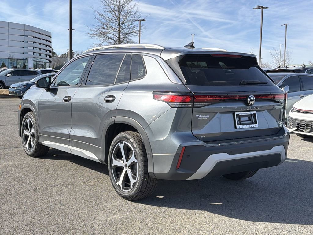 New 2026 Volkswagen Tiguan SE image 3