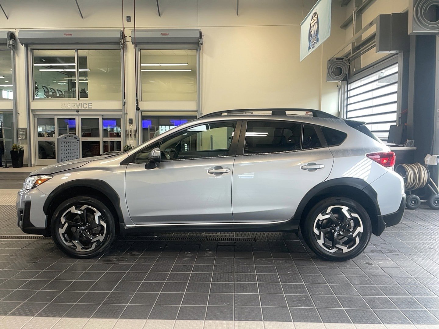 Used 2023 Subaru Crosstrek 2.5i Limited w/ Moonroof Package AWD/4WD image 24