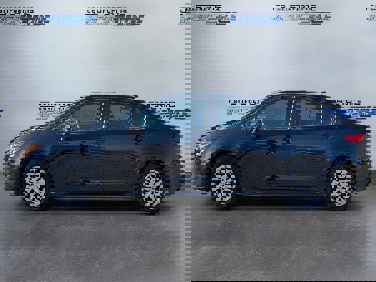 Used 2021 Toyota Corolla LE w/ Carpet Mat Package (TMS) image 8