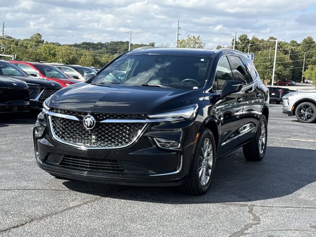 Used 2022 Buick Enclave Avenir w/ Avenir Technology Package AWD/4WD image 3
