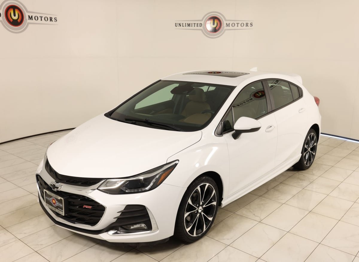 Used 2019 Chevrolet Cruze Premier w/ Sun And Sound Package FWD image 35