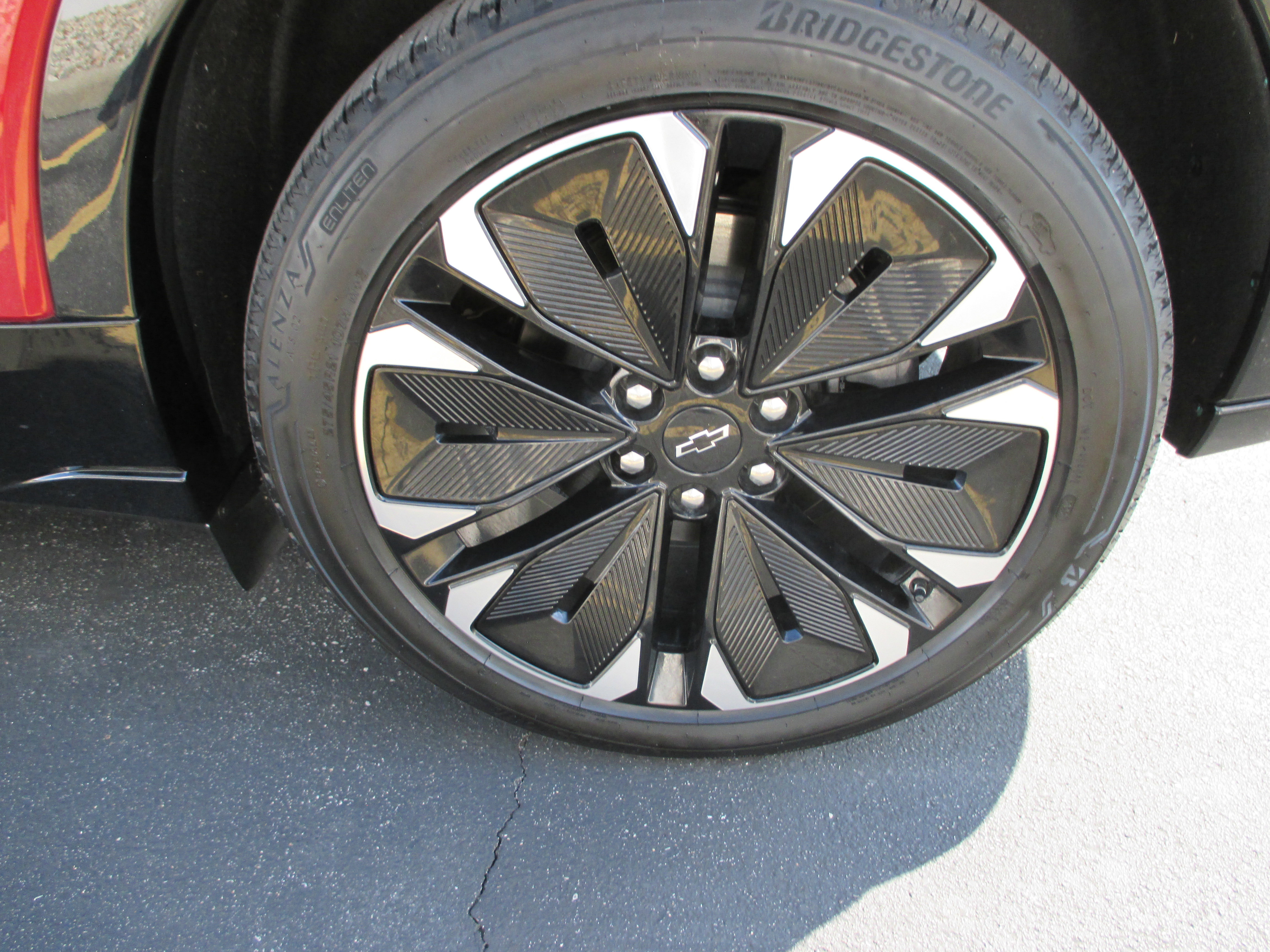 Used 2024 Chevrolet Blazer EV RS image 9