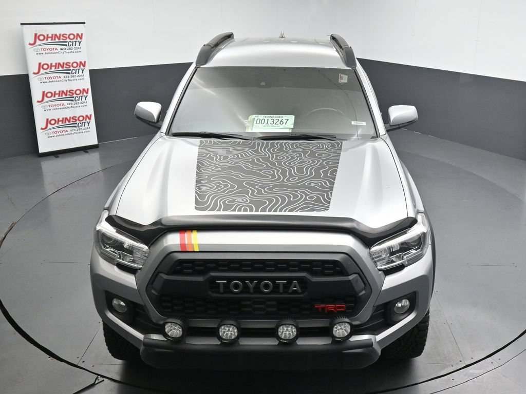 Used 2021 Toyota Tacoma TRD Off-Road AWD/4WD image 11