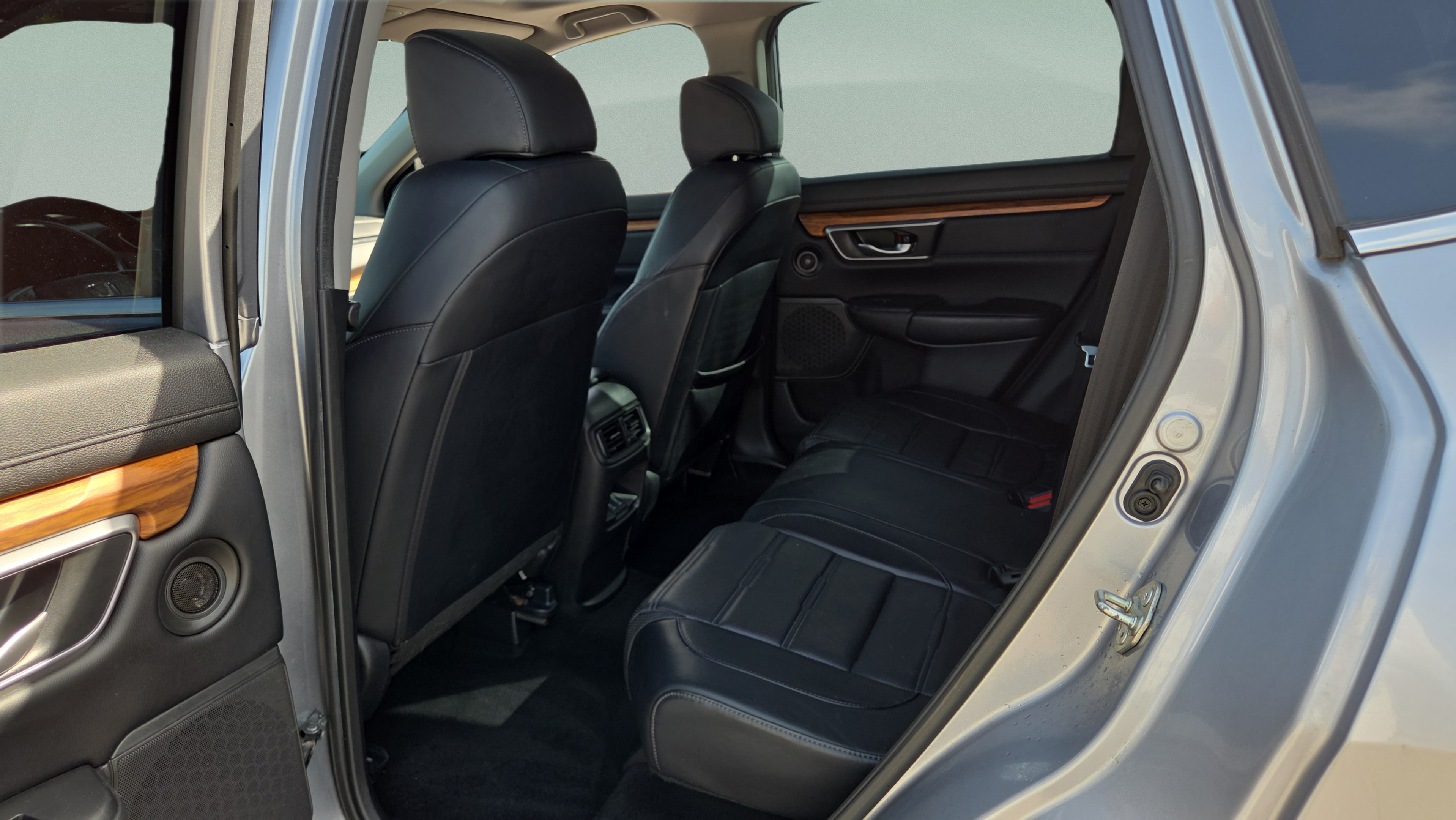 Used 2017 Honda CR-V EX-L image 11
