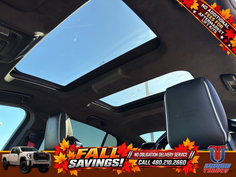 Used 2022 Cadillac CT5 V Blackwing w/ Carbon Fiber Package 1 RWD image 21