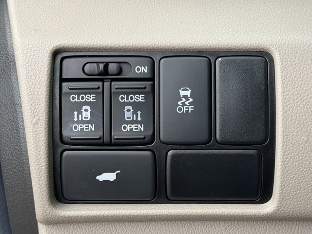 Used 2012 Honda Odyssey EX-L image 17