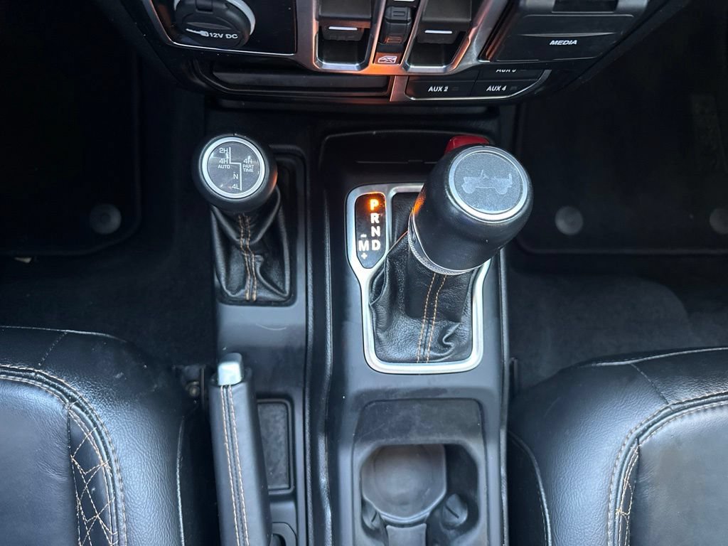 Used 2021 Jeep Wrangler Unlimited Sahara AWD/4WD image 6