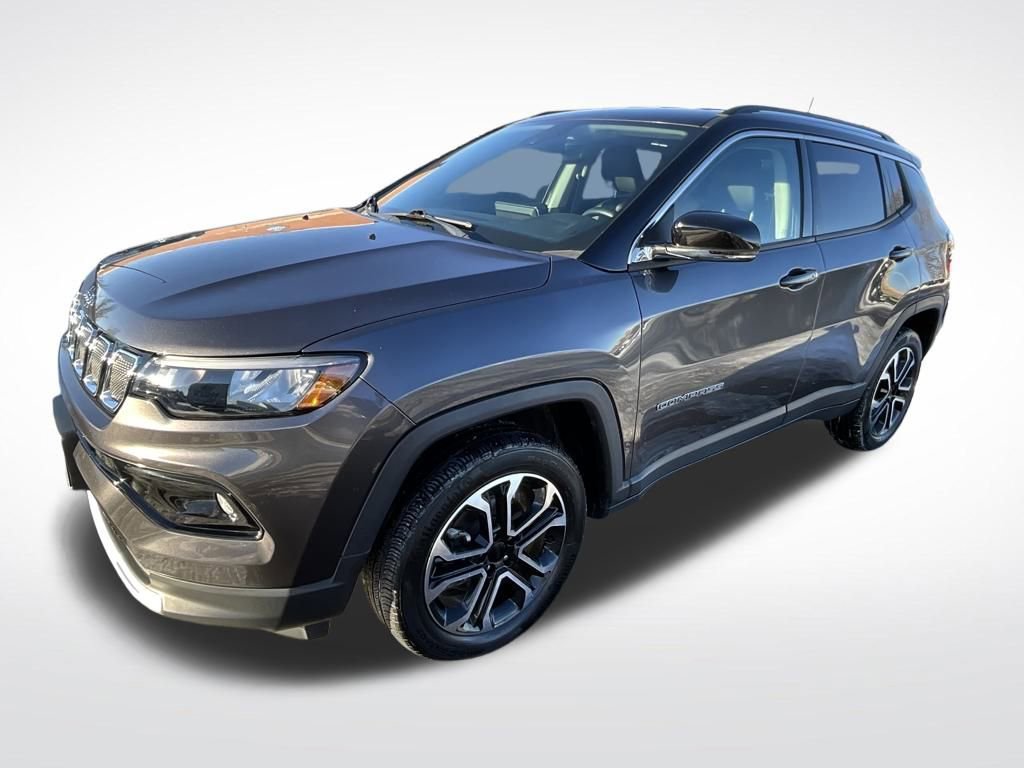 Used 2022 Jeep Compass Limited image 9