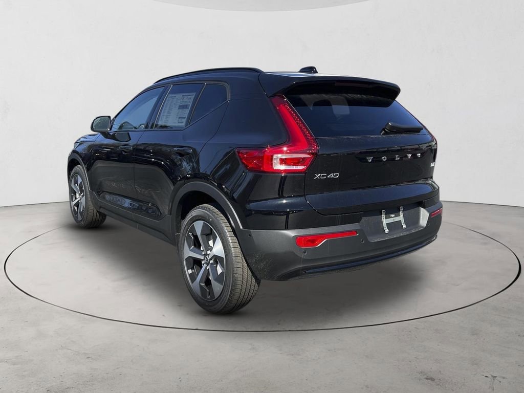 New 2026 Volvo XC40 B5 Plus w/ Protection Package Premier AWD/4WD image 3