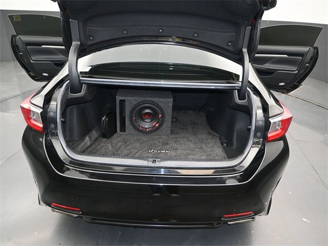 Used 2016 Lexus RC 200t image 15