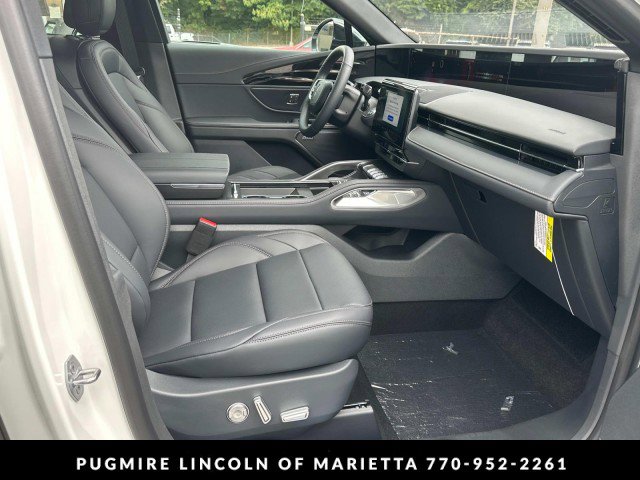 New 2025 Lincoln Nautilus Premier w/ Equipment Group 102A image 13