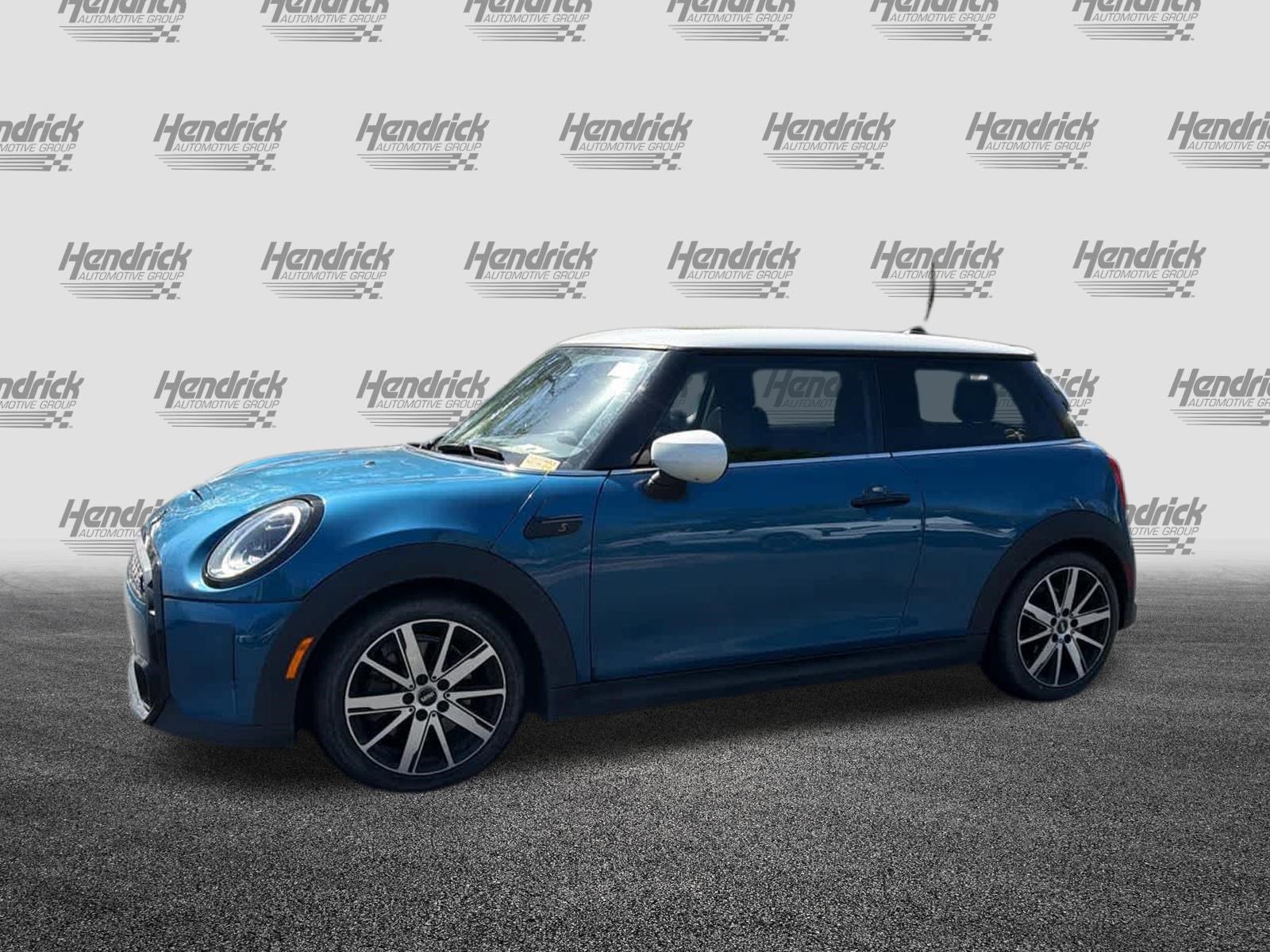 Used 2023 MINI Cooper S image 8