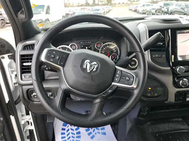 Used 2026 RAM 5500 Tradesman w/ Chrome Appearance Group AWD/4WD image 8
