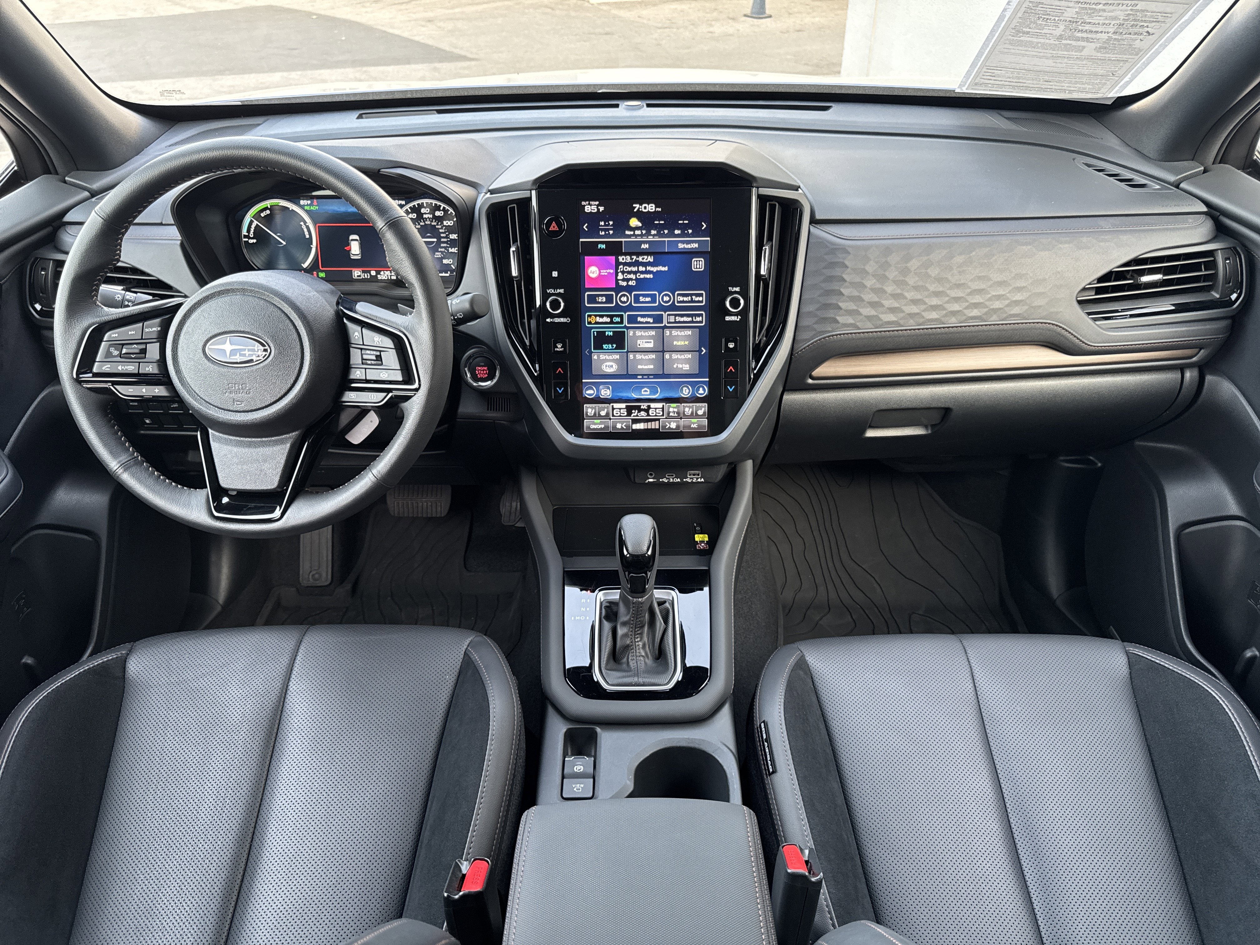 Certified 2025 Subaru Forester Touring w/ Touring Package AWD/4WD image 10