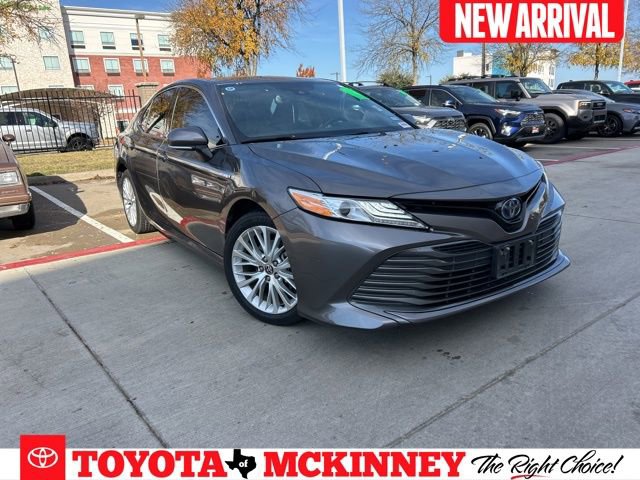 Used 2020 Toyota Camry XLE