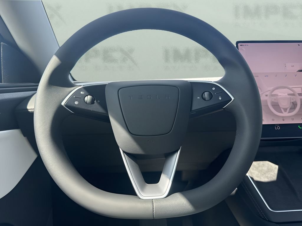 Used 2026 Tesla Model Y Long Range image 15