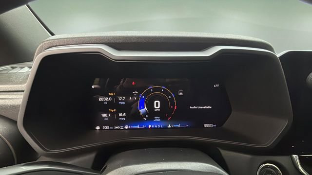 Used 2025 Chevrolet Colorado Trail Boss image 16