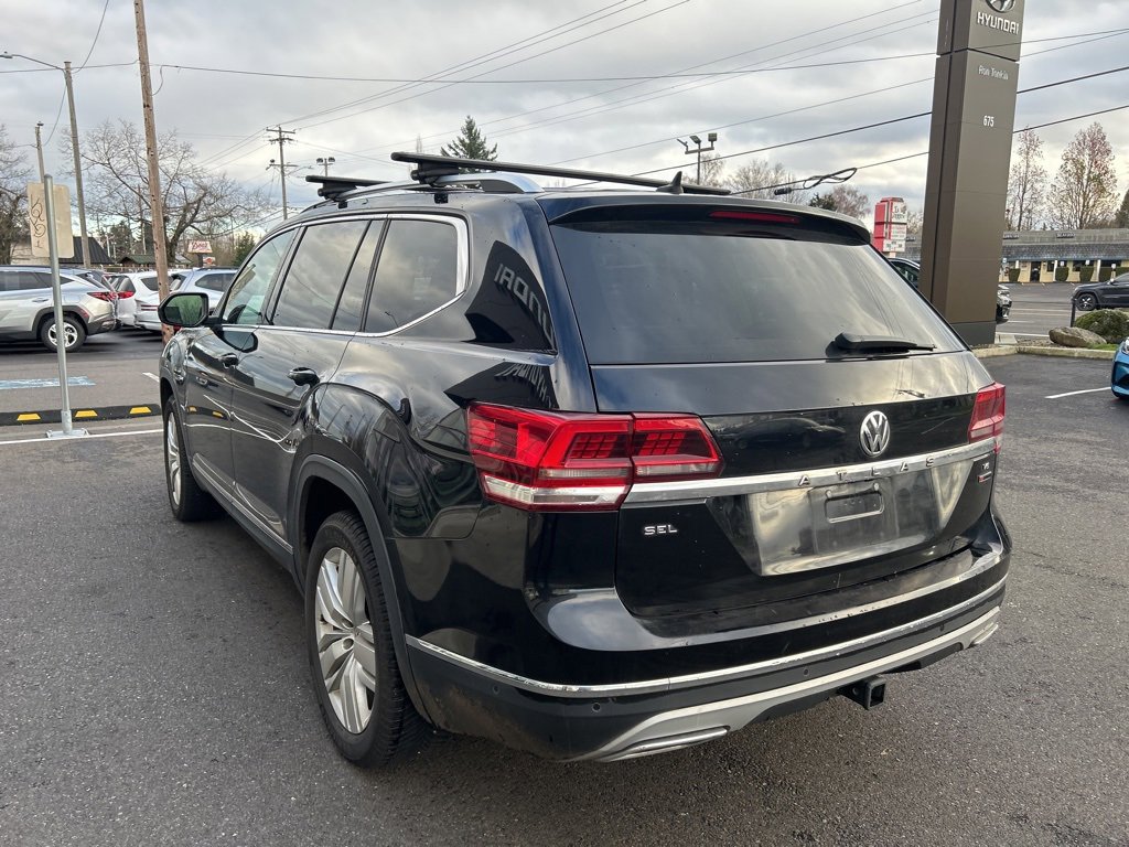 Used 2018 Volkswagen Atlas SEL Premium image 6