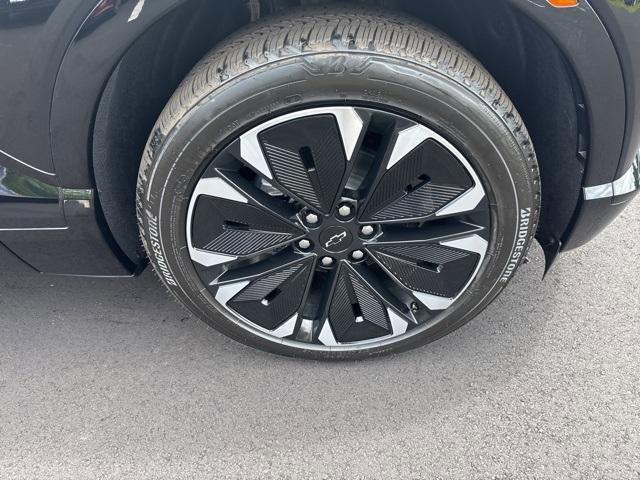 New 2025 Chevrolet Blazer EV RS image 30