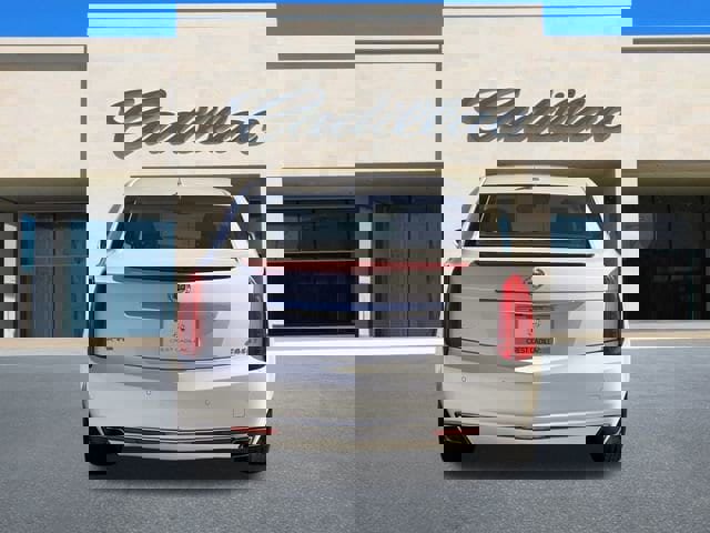 Used 2013 Cadillac XTS Premium image 4