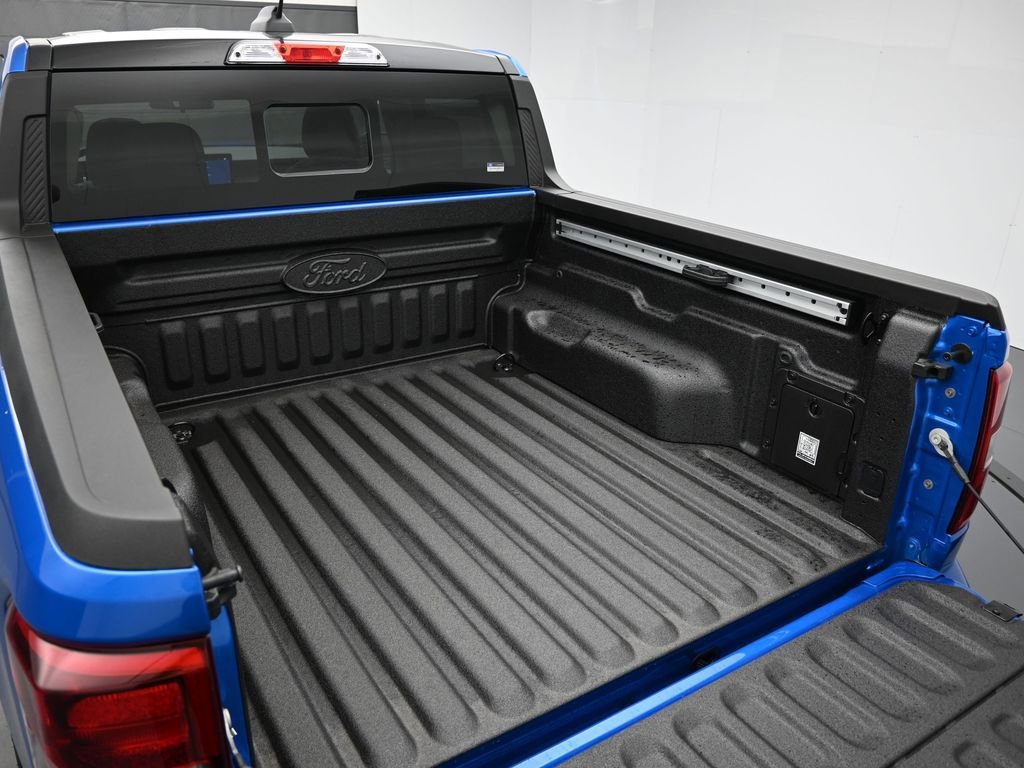 New 2026 Ford Maverick Lobo image 26