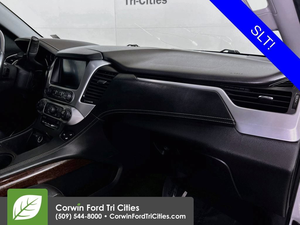 Used 2017 GMC Yukon SLT AWD/4WD image 32
