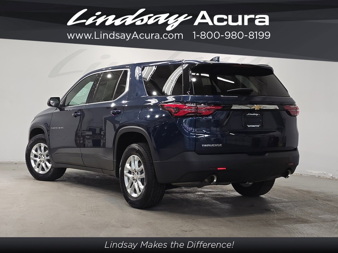 Used 2022 Chevrolet Traverse LS image 4