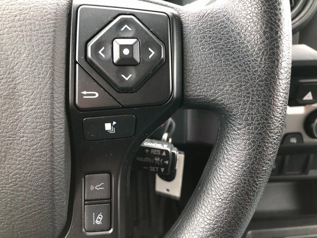 Used 2023 Toyota Tacoma SR image 5