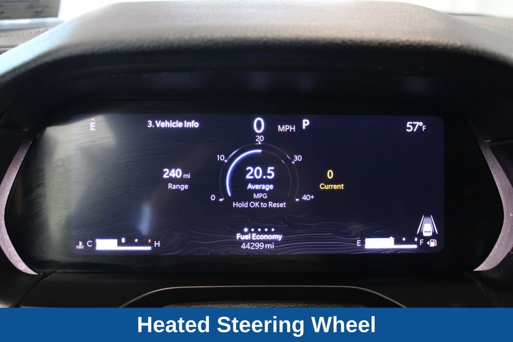 Used 2025 Jeep Grand Cherokee Altitude AWD/4WD image 6