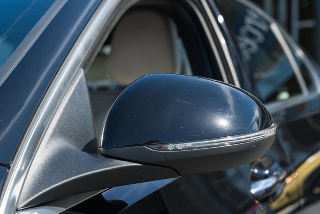 Used 2023 Mercedes-Benz C 300 4MATIC Sedan image 16