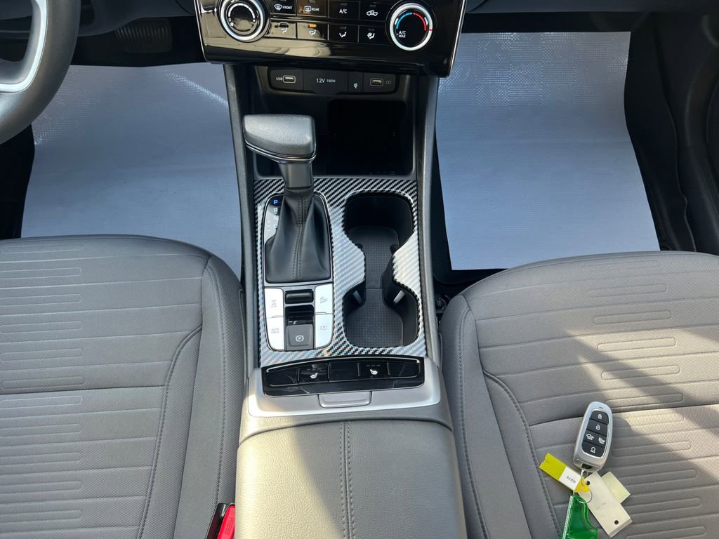 Certified 2022 Hyundai Santa Cruz SEL w/ Activity Package image 24